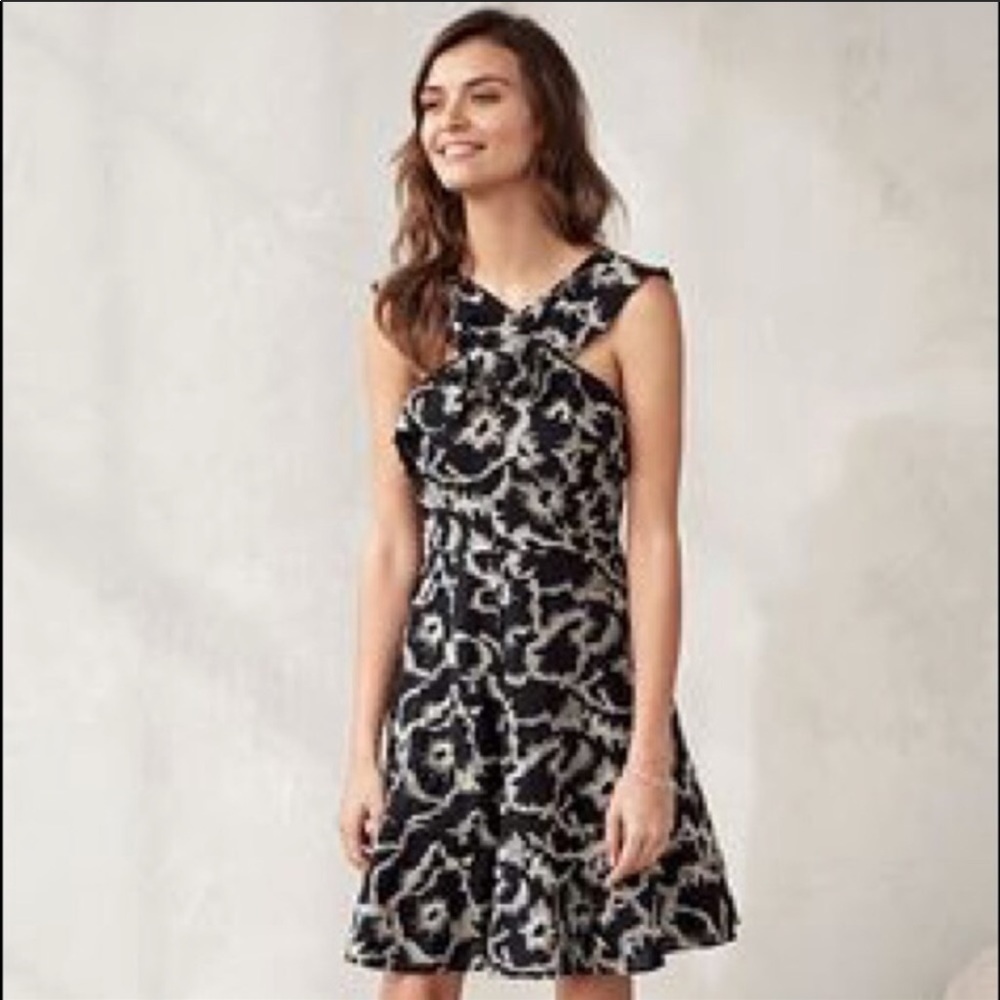 NWT Banana Republic Criss Cross Floral Dress